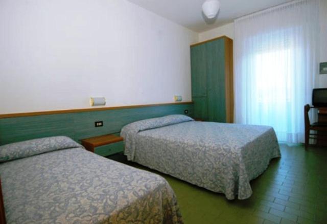 Hotel Paris Lignano Sabbiadoro Luaran gambar