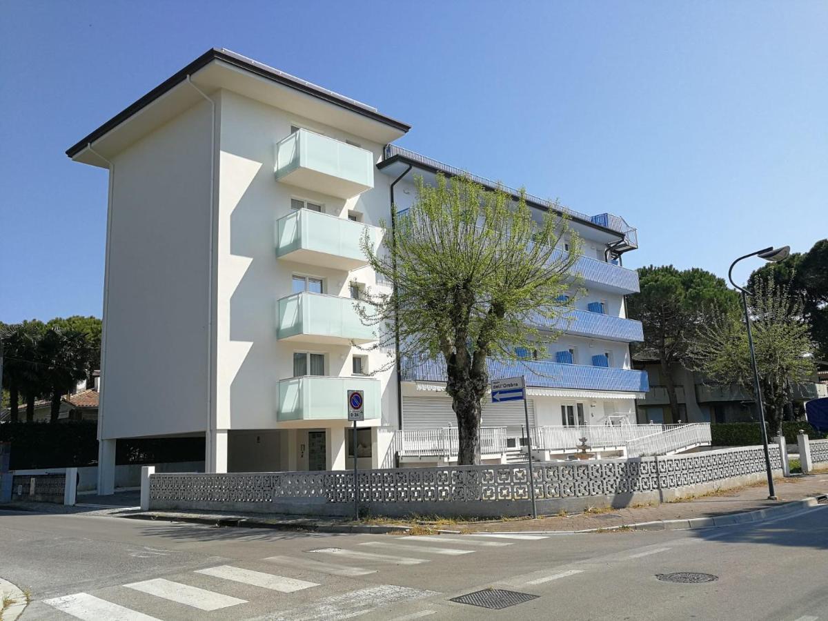Hotel Paris Lignano Sabbiadoro Luaran gambar