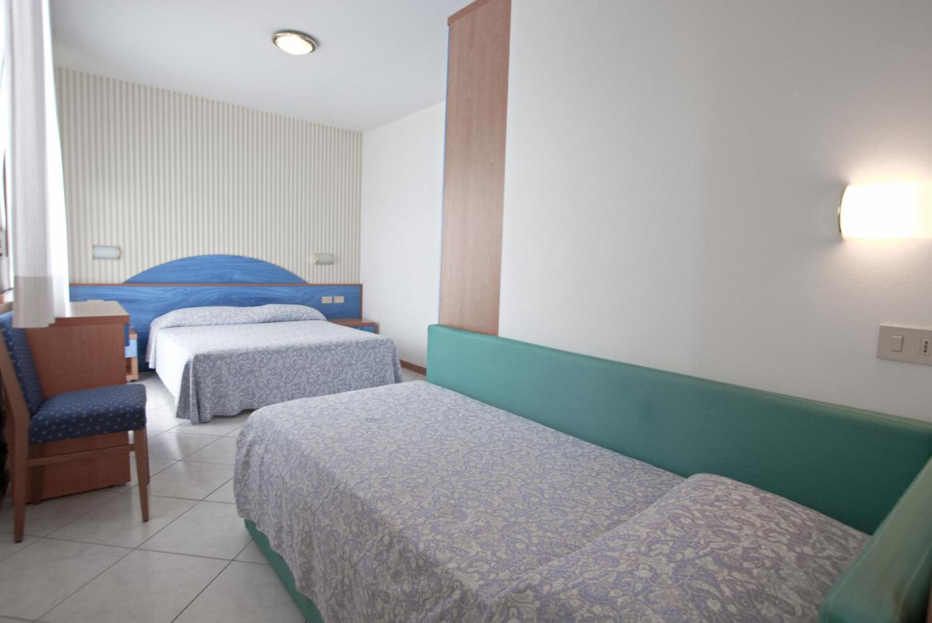 Hotel Paris Lignano Sabbiadoro Luaran gambar