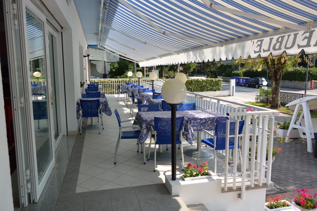 Hotel Paris Lignano Sabbiadoro Luaran gambar