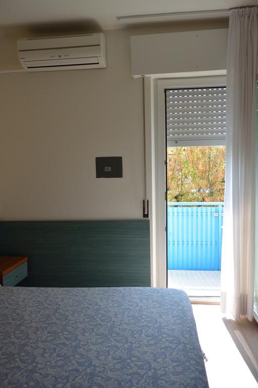 Hotel Paris Lignano Sabbiadoro Luaran gambar