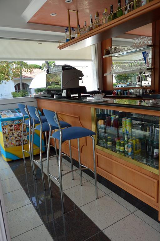 Hotel Paris Lignano Sabbiadoro Luaran gambar